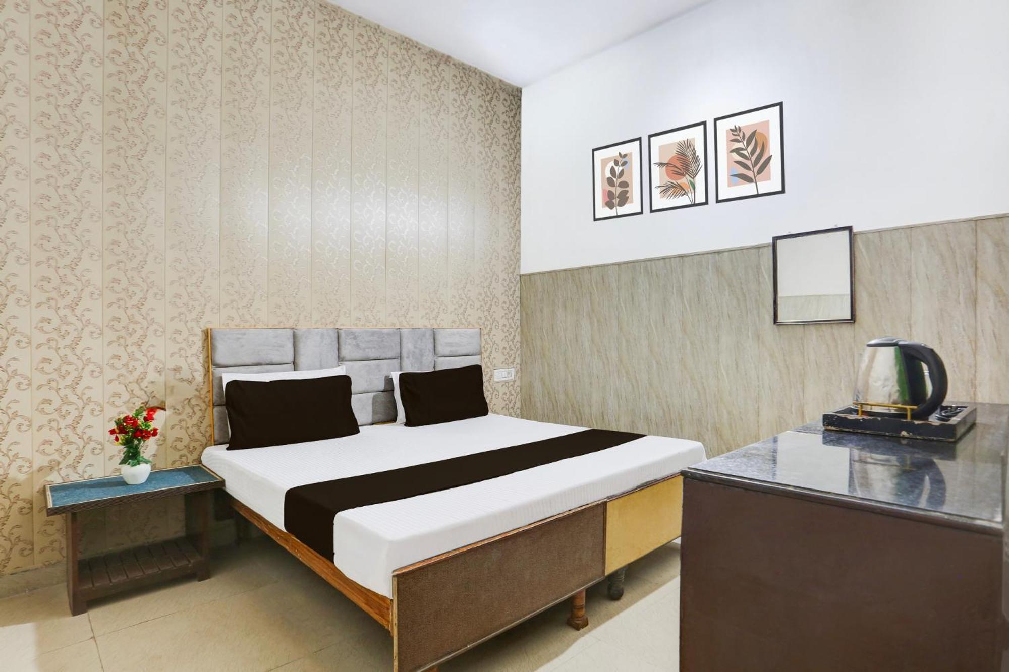 Hotel O Vk Palace Agra  Buitenkant foto